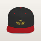 Crowned in Faith Snapback — Negro/Rojo